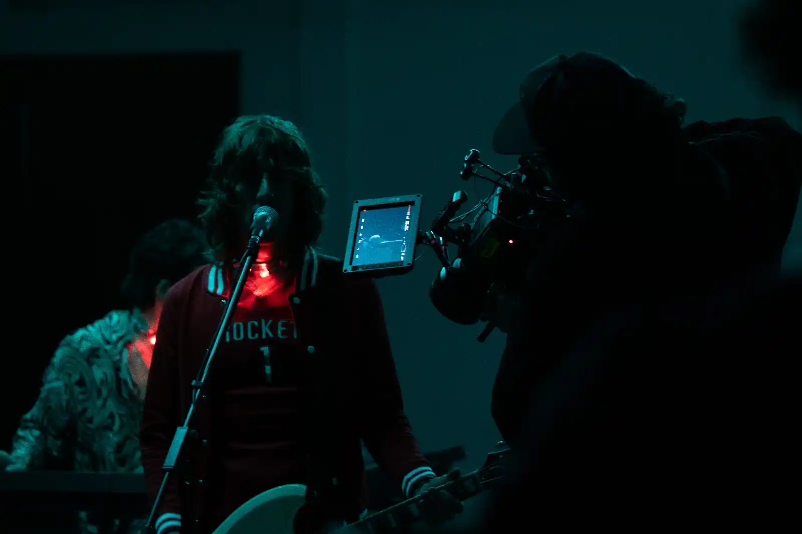 Niña Coyote eta Chico tornado vs. Don Condor eta Ñora Alacran